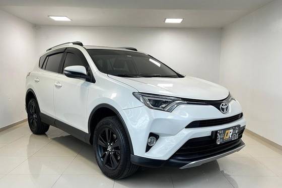 TOYOTA RAV4 2.0 TOP 4X2 16V GASOLINA 4P AUTOMÁTICO